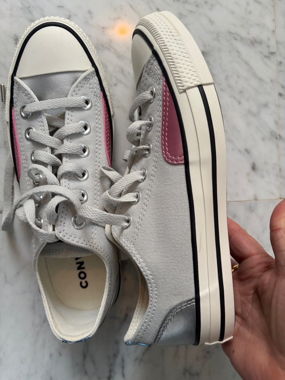 Converse NWOT 7 1/2  pale grey Low-Top Canvas Sneakers with Pink metallic accent - Picture 2 of 5